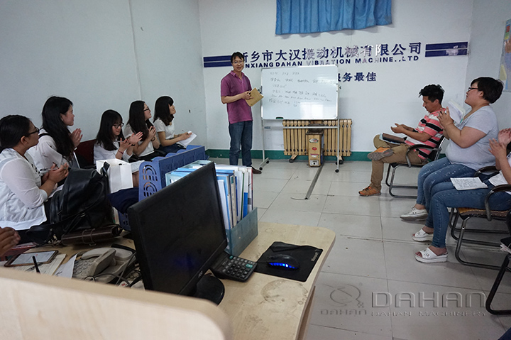 漢螺旋給料機(jī)實(shí)力雄厚，技術(shù)研發(fā)團(tuán)隊(duì)上百人